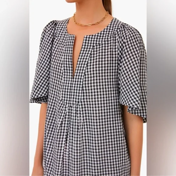Pomander Place Finley Flutter Sleeve Dress in black and white gingham size Med - Picture 4 of 9